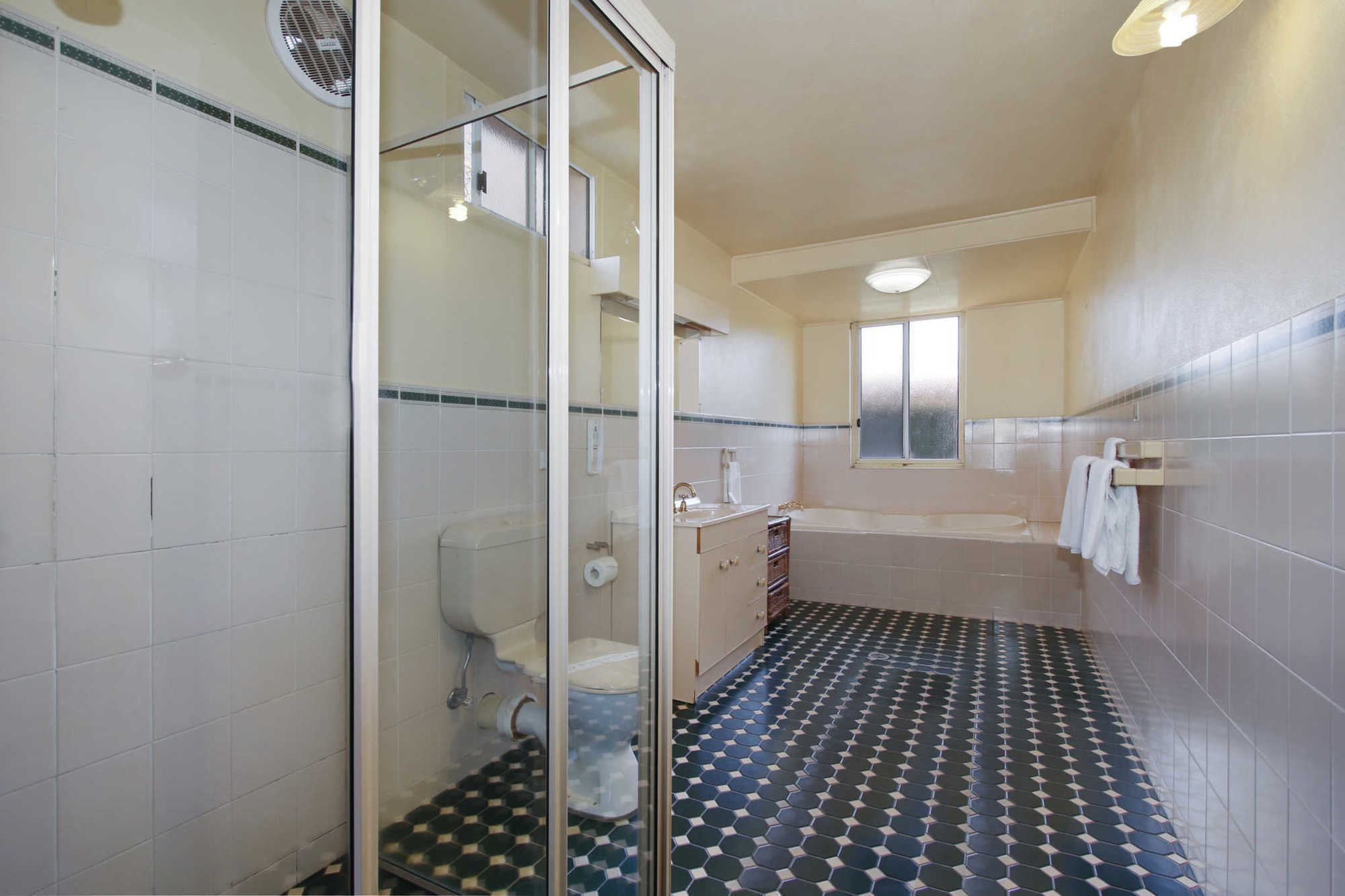 Econo Lodge Griffith Motor Inn Room photo