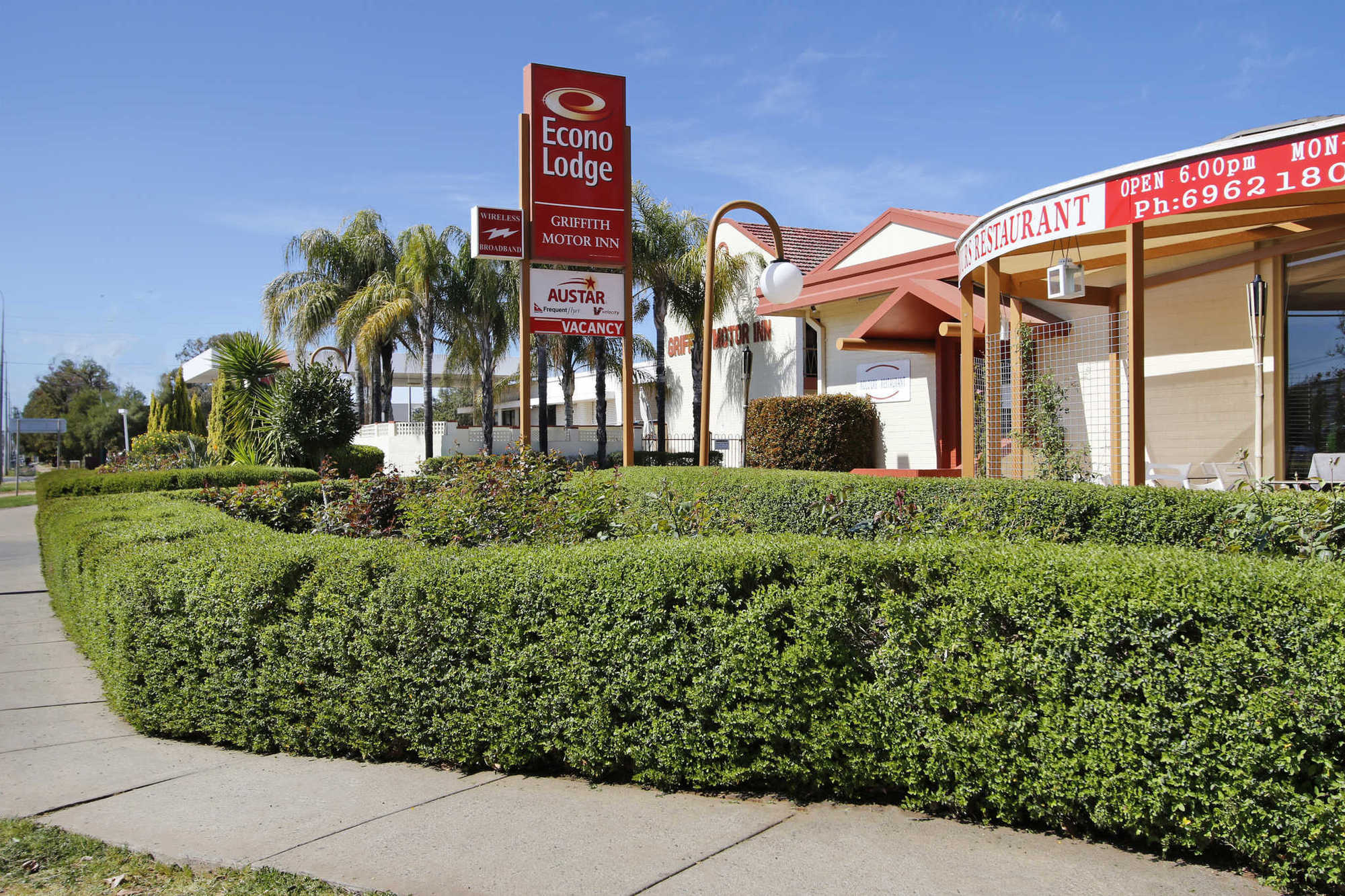 Econo Lodge Griffith Motor Inn Exterior photo